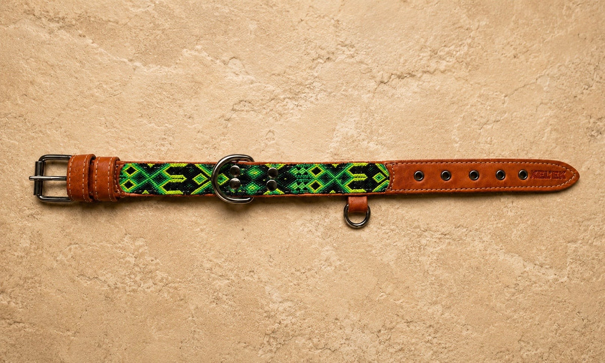 Collar Lakam'ha extendido